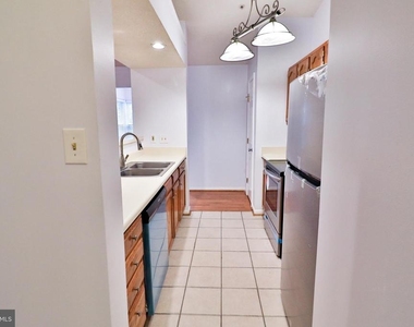 13110 Briarcliff Terrace - Photo Thumbnail 2
