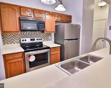 13110 Briarcliff Terrace - Photo Thumbnail 12