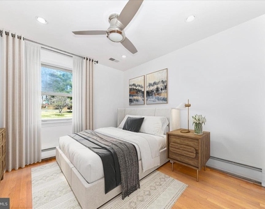 9504 Veirs Drive - Photo Thumbnail 11