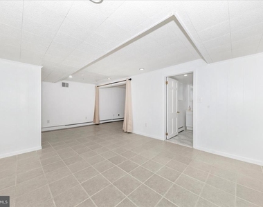 9504 Veirs Drive - Photo Thumbnail 39
