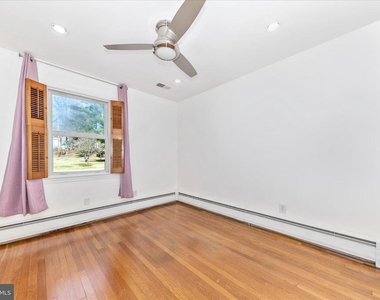 9504 Veirs Drive - Photo Thumbnail 28