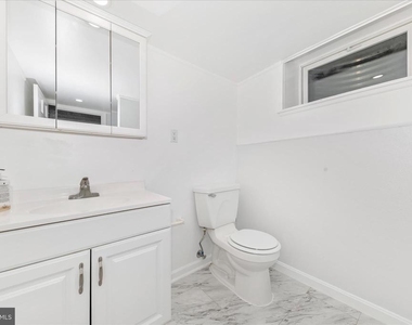 9504 Veirs Drive - Photo Thumbnail 40