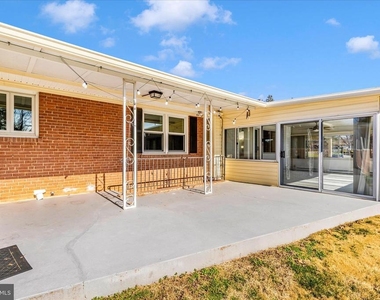 9504 Veirs Drive - Photo Thumbnail 56