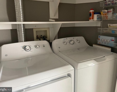 313 Cross Green Street - Photo Thumbnail 18