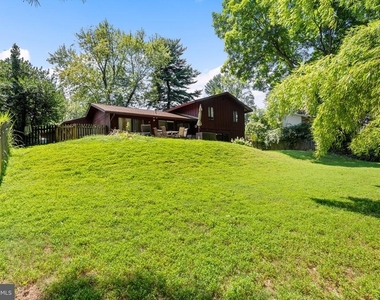 18621 Tanterra Way - Photo Thumbnail 5