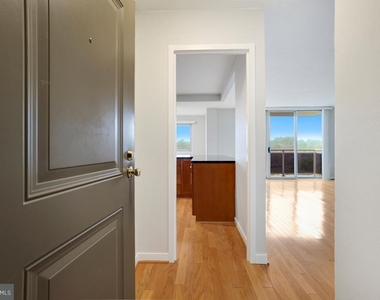 7333 New Hampshire Avenue - Photo Thumbnail 2
