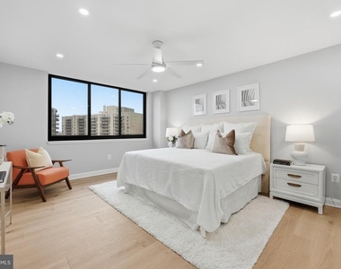 4550 N Park Avenue - Photo Thumbnail 11