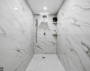 4550 N Park Avenue - Photo Thumbnail 17