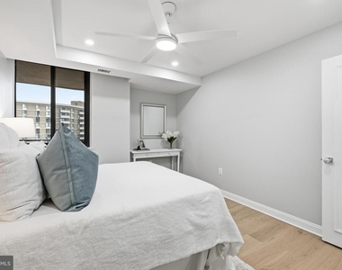 4550 N Park Avenue - Photo Thumbnail 22