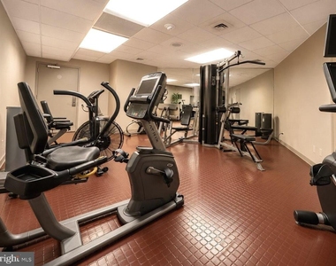 4601 N Park Avenue - Photo Thumbnail 12