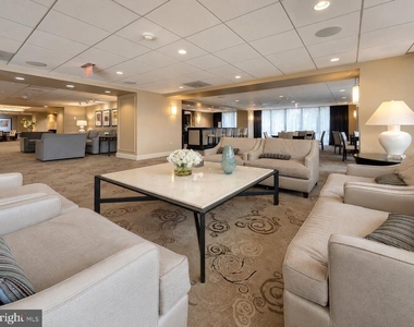 4601 N Park Avenue - Photo Thumbnail 10