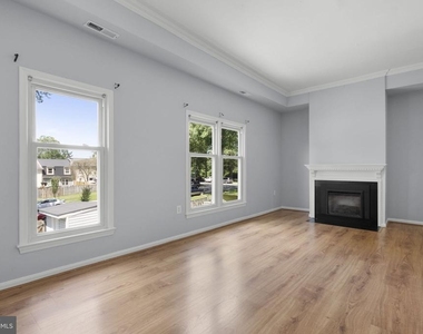 9130 Bobwhite Circle - Photo Thumbnail 1