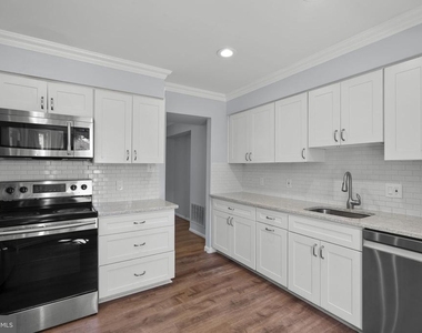 9130 Bobwhite Circle - Photo Thumbnail 7