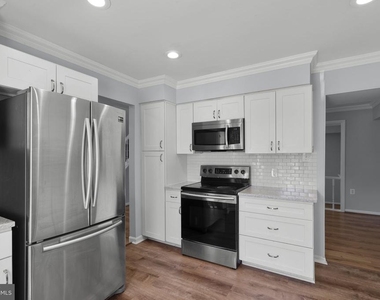 9130 Bobwhite Circle - Photo Thumbnail 6
