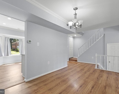 9130 Bobwhite Circle - Photo Thumbnail 4