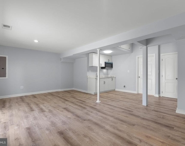9130 Bobwhite Circle - Photo Thumbnail 20