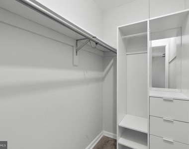 9130 Bobwhite Circle - Photo Thumbnail 11