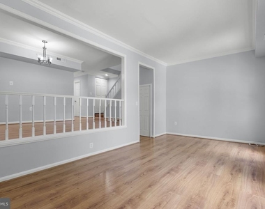 9130 Bobwhite Circle - Photo Thumbnail 2