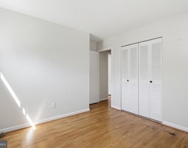 9717 Hedin Drive - Photo Thumbnail 23