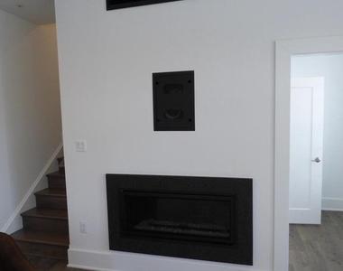 11360 Emerald Park Road - Photo Thumbnail 1