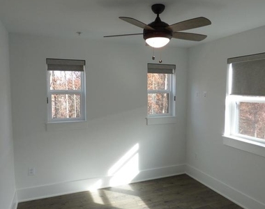 11360 Emerald Park Road - Photo Thumbnail 27