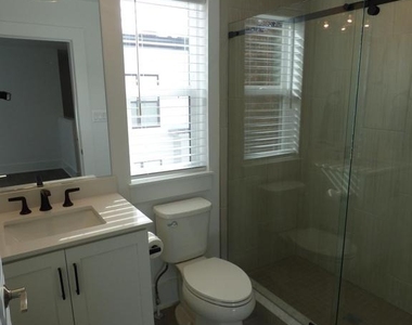 11360 Emerald Park Road - Photo Thumbnail 28