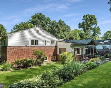 9407 Crosby Road - Photo Thumbnail 34