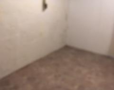 9314 Wire Avenue - Photo Thumbnail 13