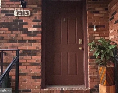 7913 Red Jacket Way - Photo Thumbnail 1