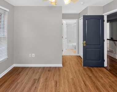 6933 Sandy Creek Court - Photo Thumbnail 52