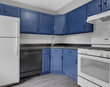 9653 Whiteacre Road - Photo Thumbnail 1