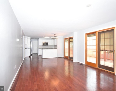 8673 Cooperhawk Court - Photo Thumbnail 4