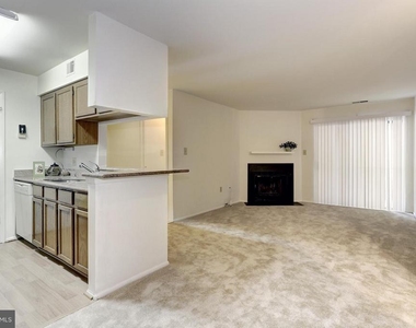 5366 Smooth Meadow Way - Photo Thumbnail 13