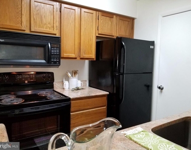 5366 Smooth Meadow Way - Photo Thumbnail 9