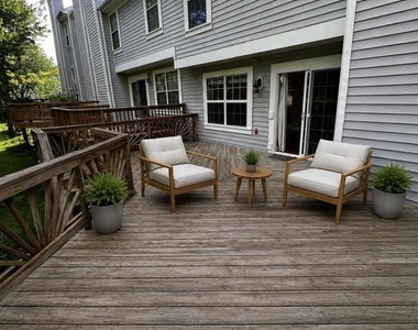 8579 Harvest View Court - Photo Thumbnail 7