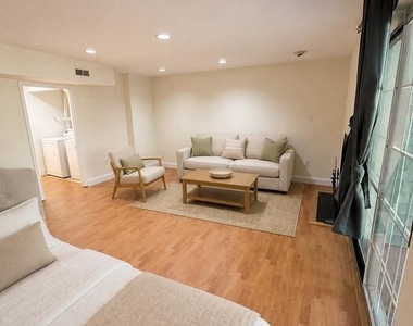 8579 Harvest View Court - Photo Thumbnail 11