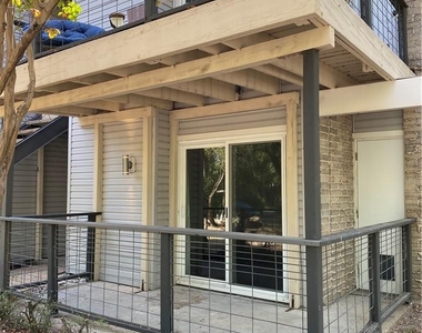 2119 Oxford Ave - Photo Thumbnail 27