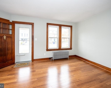 11 Fulton Avenue - Photo Thumbnail 4