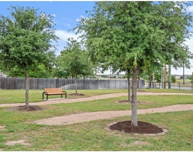 601 Dusky Sap Ln - Photo Thumbnail 32