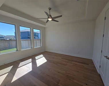 8512 Red Bottle Brush Rd - Photo Thumbnail 8