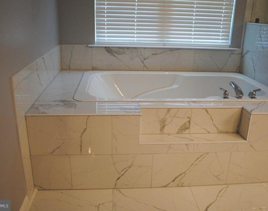 170 Coventry Court - Photo Thumbnail 25