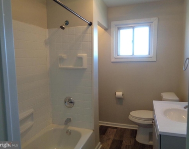 7150 Eastbrook Avenue - Photo Thumbnail 12