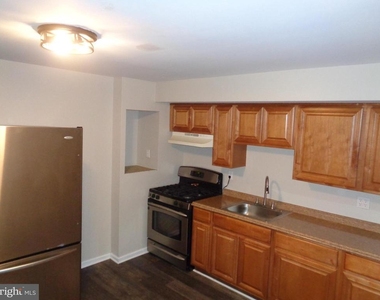 7150 Eastbrook Avenue - Photo Thumbnail 17