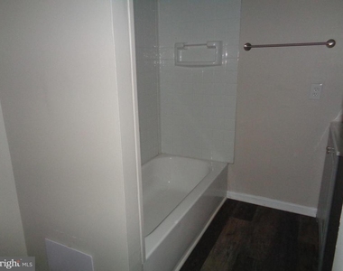 7150 Eastbrook Avenue - Photo Thumbnail 25
