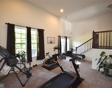 936 Ramble Run Road - Photo Thumbnail 3