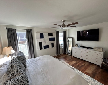 1304 W St Johns Ave - Photo Thumbnail 10