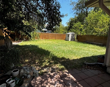 1304 W St Johns Ave - Photo Thumbnail 17