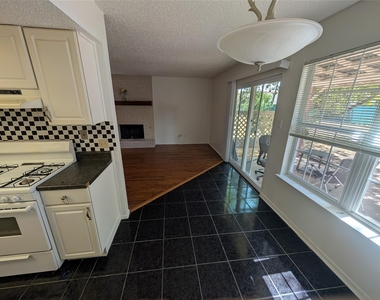 1201 Doreen Ct - Photo Thumbnail 15