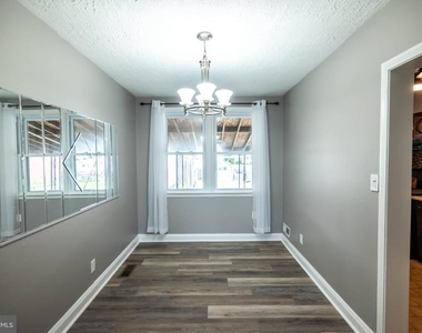 2724 Southbrook Road - Photo Thumbnail 5