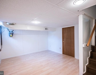 2724 Southbrook Road - Photo Thumbnail 14